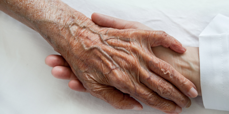 Corona-hospice-verpleegkundige-bezoekverbod