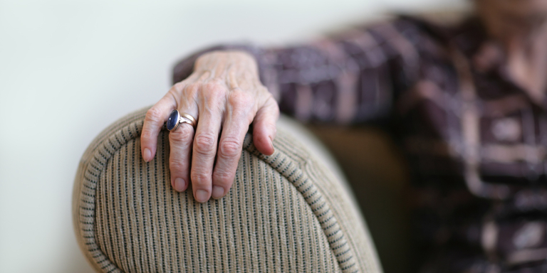 eenzaamheid ouderenzorg huidhonger verpleeghuis
